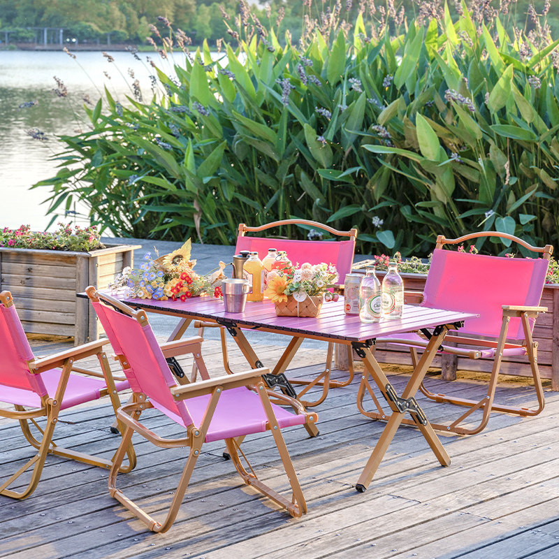 Outdoor Furniture Egg Chair - Set Tavolo Pieghevole Portatile e 4