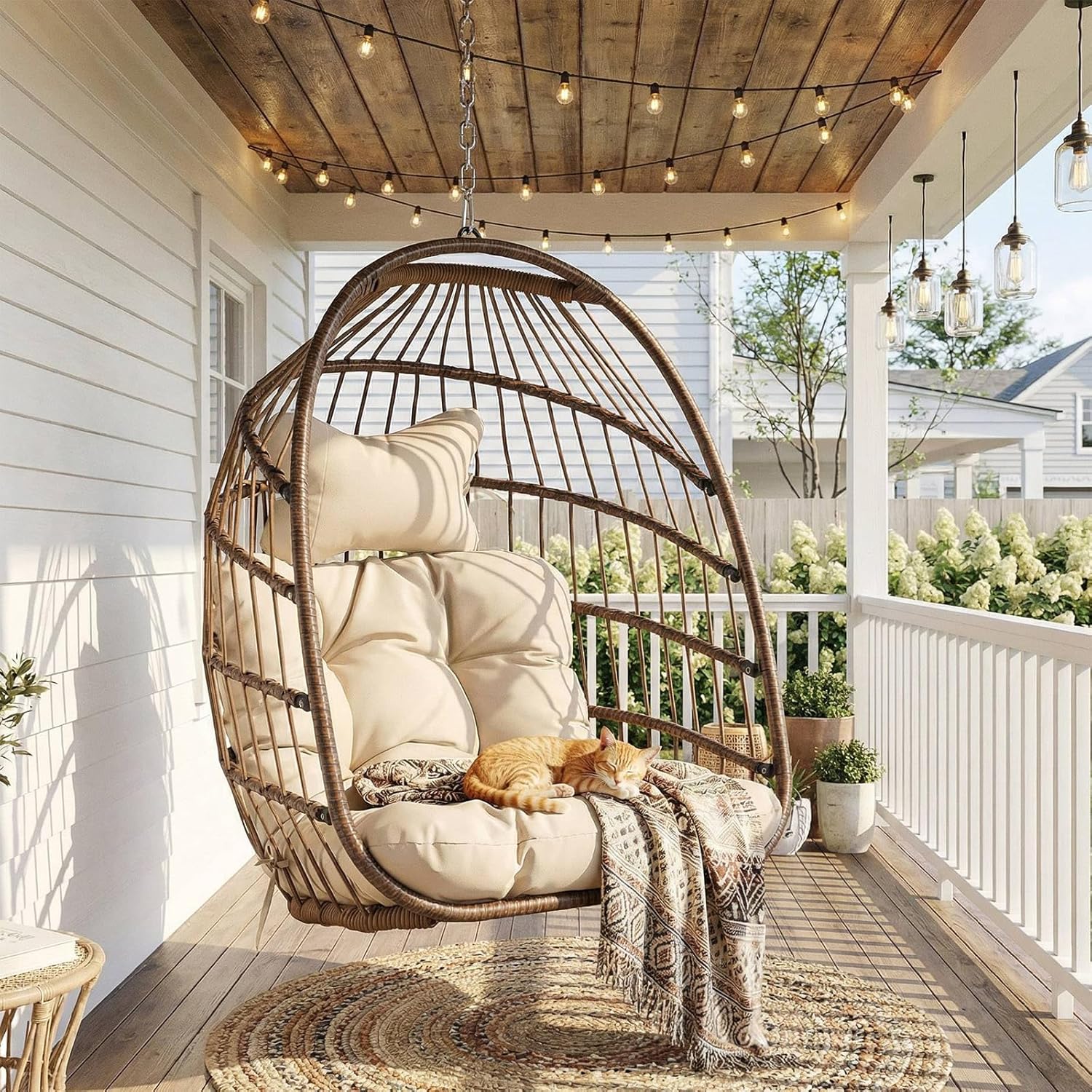 Sedia a dondolo sospesa da est - Outdoor Furniture Egg Chair recensione e prezzo