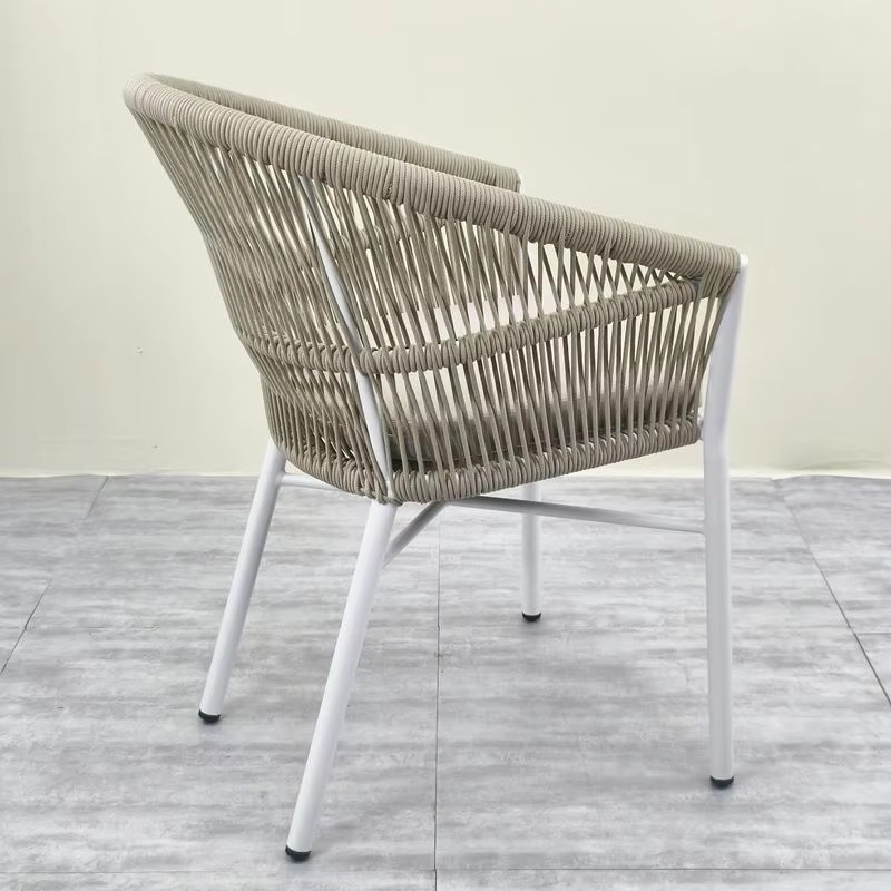 Sedia da Esterno Impilabile Tr - Outdoor Furniture Shop recensione e prezzo